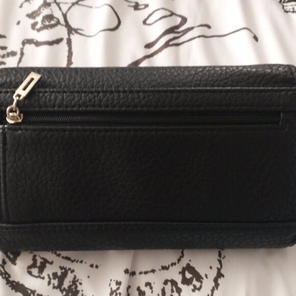 Wallet Guess - Picture 5 of 8